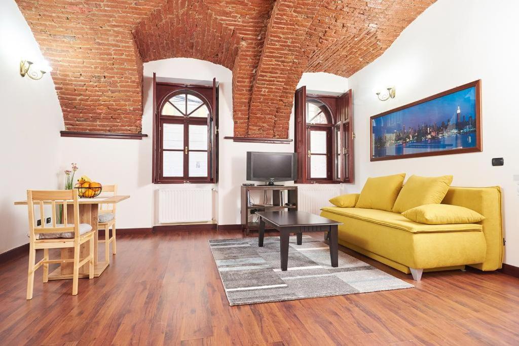 טימישוארה Dom Unirii Apartment מראה חיצוני תמונה